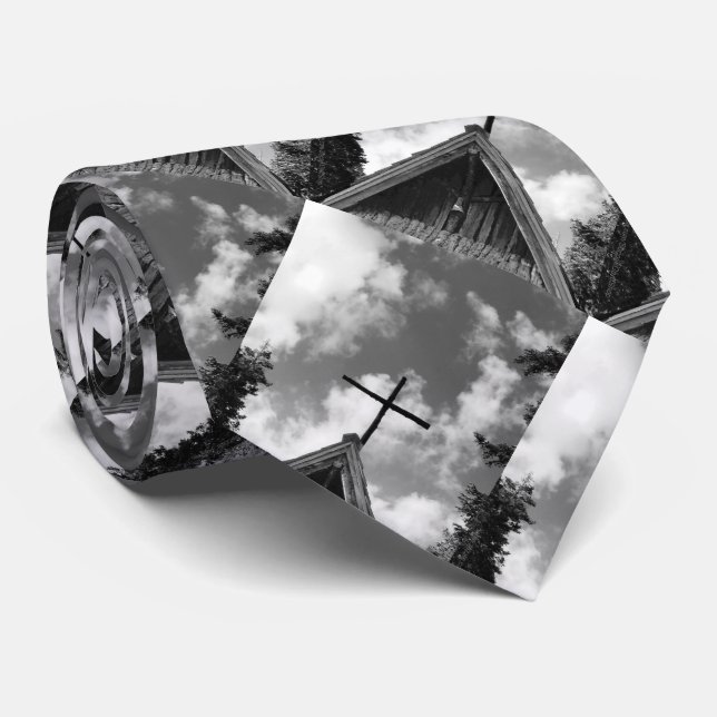 Tie kyrka för gammalt land. Svartvitt Slips (Rullad)