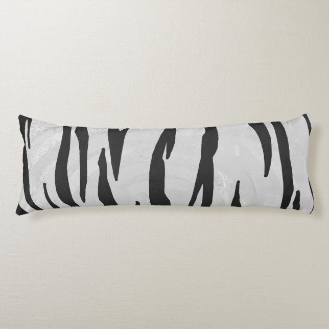 Tiger Black and White Print Kroppskudde (Framsidan)