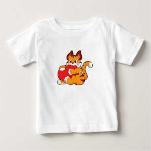 Tiger cat at Kärlek with Heart.PNG T Shirt