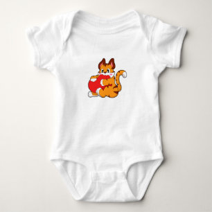 Tiger cat at Kärlek with Heart.PNG T Shirt