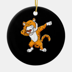 Tiger Dabbing Tiger Squad Football Mascot Funny Julgransprydnad Keramik