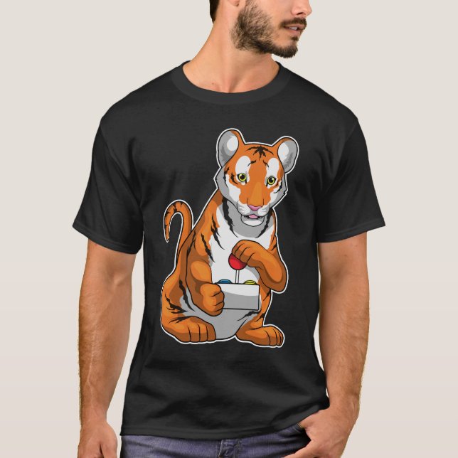 Tiger Gamer Controller T Shirt (Framsida)