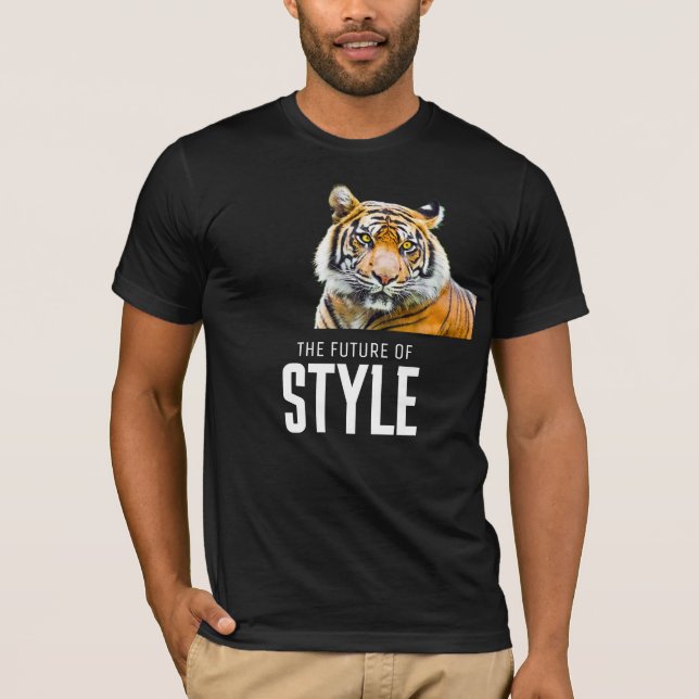 Tiger Grafik ”Framtidens Stil” T Shirt (Framsida)
