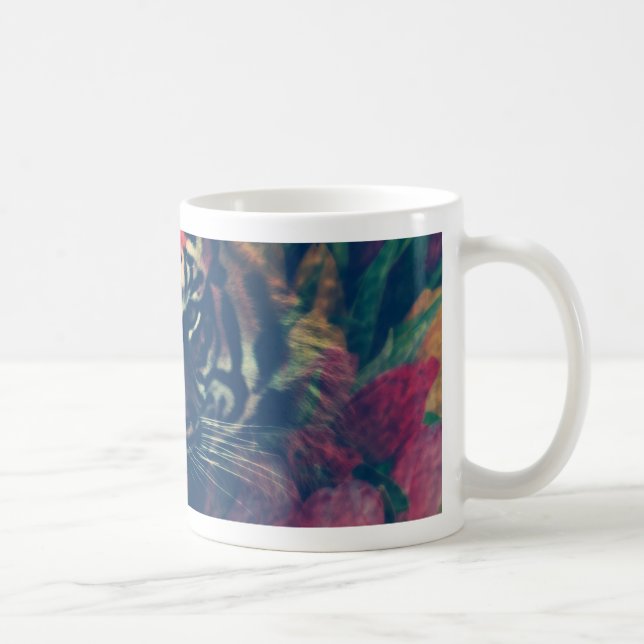 Tiger i Blommigten Fält Kaffemugg (Höger)