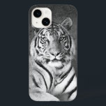 Tiger i svartvitt<br><div class="desc">Ett svart och vitt fotografi av en sibiisk tiger från porträtt.</div>
