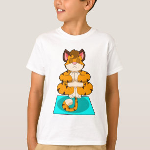 Tiger i Yoga på Yoga-mattan T Shirt