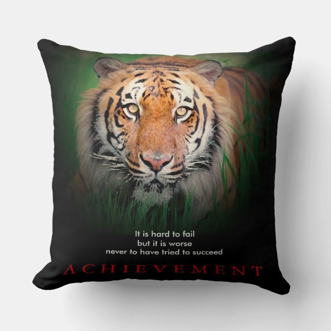 Tiger Motivational Achievement Kudde (Framsida)