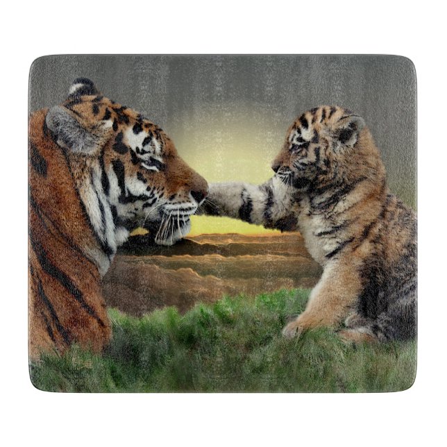 Tiger och unge digital skärbräda (Framsidan)