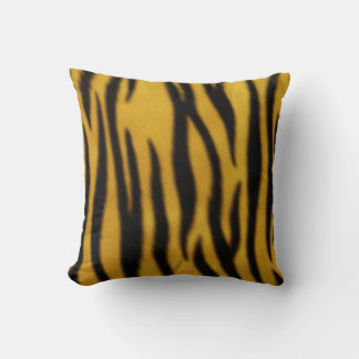 Tiger Print Pillow Kudde
