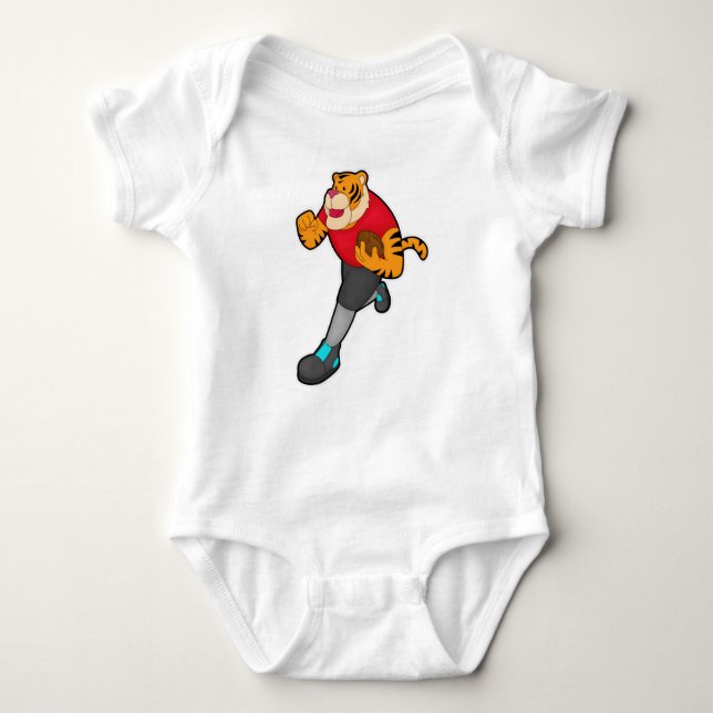Tiger som fotbollsspelare med fotboll t shirt (Framsida)