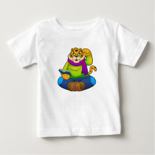 Tiger som Nerd med Bok T Shirt