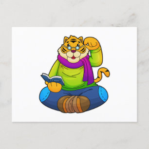 Tiger som nörd med bok vykort