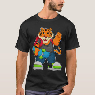 Tiger som Skater med Skateboard T Shirt