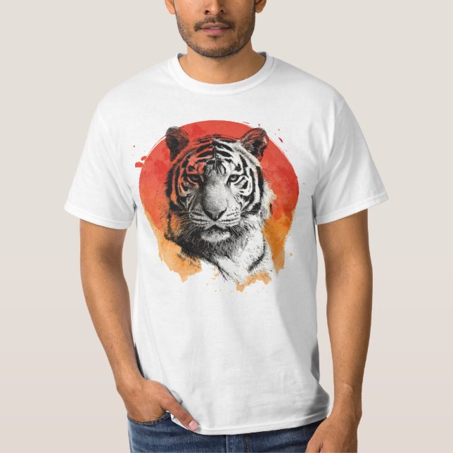 Tiger symbol of courage.  T-Shirt (Framsida)