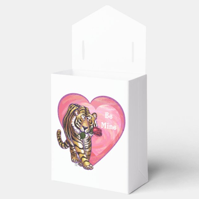 Tiger Valentindagen Presentaskar (Öppnad)