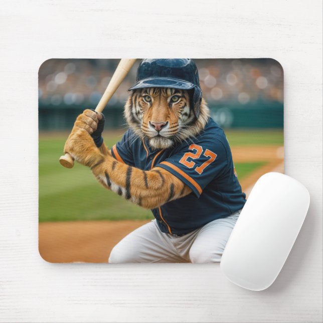 Tigerbasebollspelare upp till slag musmatta (Med mus)