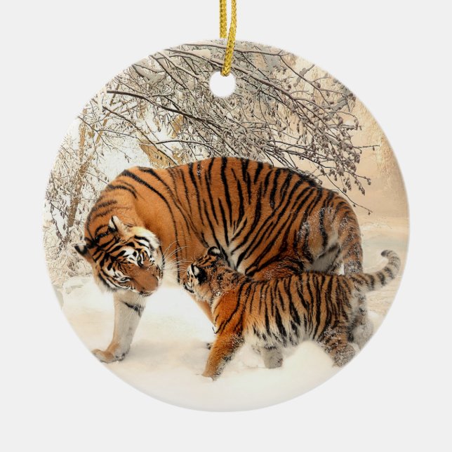 Tigerfamilj i vinter julgransprydnad keramik (Framsidan)