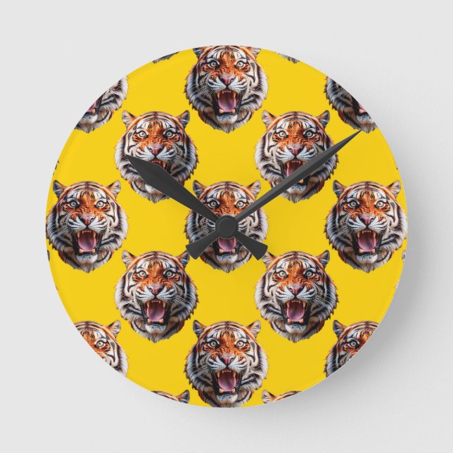 Tigergul Mönsterdesign Gul  Rund Klocka (Framsida)