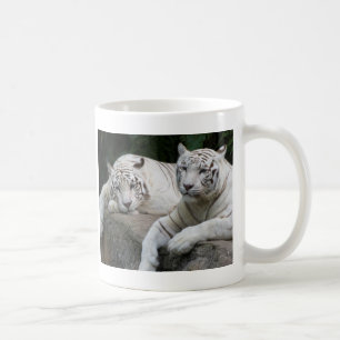 Tigern parar kaffemugg