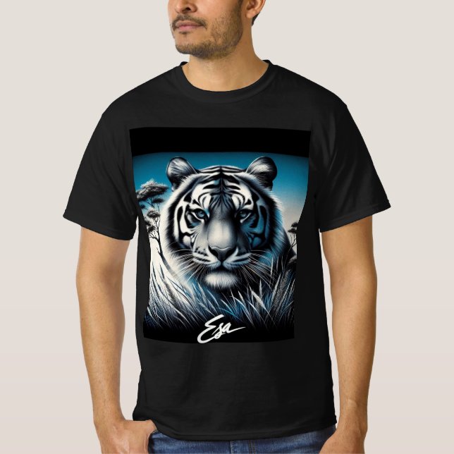 Tigertryck på en T-shirt (Framsida)