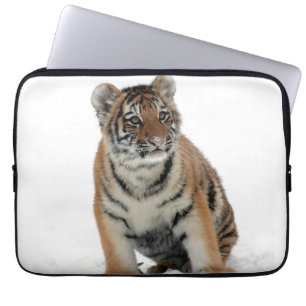 Tigerunge i snöfotografi laptop fodral