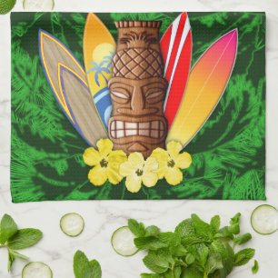 Tiki maskerar och surfingbrädor kökshandduk