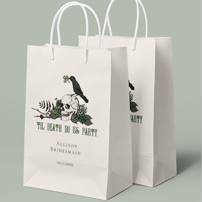 Til Death Do US Party Irish Skull Bridesmaid (Til Death Do Us Party Irish Skull Bridesmaid Gift Bag. Hand-drawn Skull, Green Roses & Black Crow.)