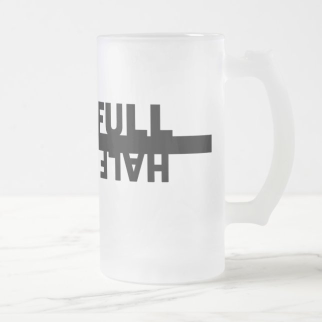 Till hälften fullt halvt tömmer muggen frostat ölglas (Höger)