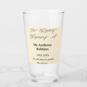 Till minne av namns begravningsminne glaskopp