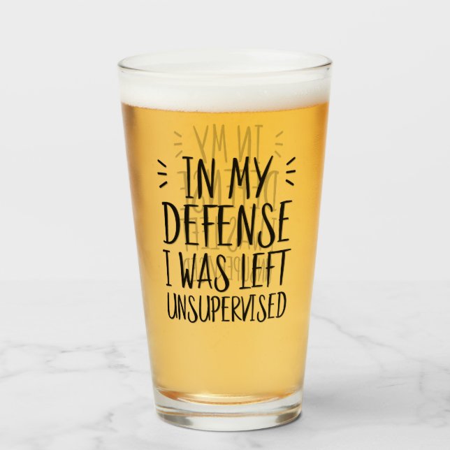 Till mitt försvar lämnades jag oövervakad glaskopp (Framsida fylld)