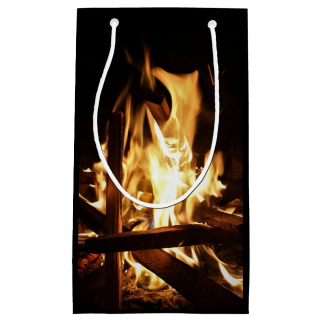 Till och med flammar (Framsidan)