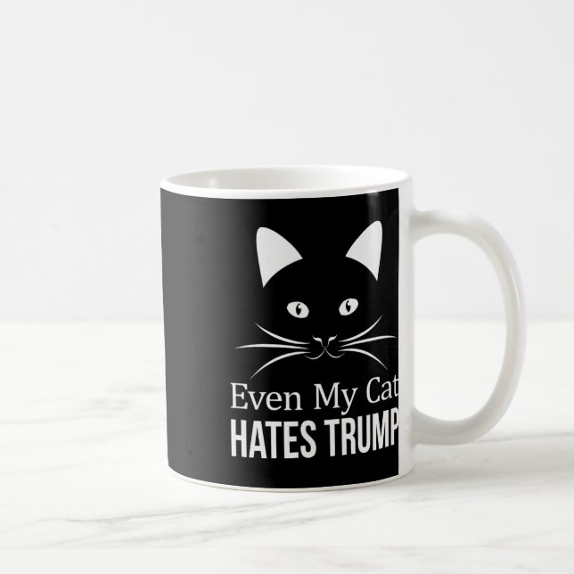 Till och med min katt hatar Trump -  Kaffemugg (Höger)
