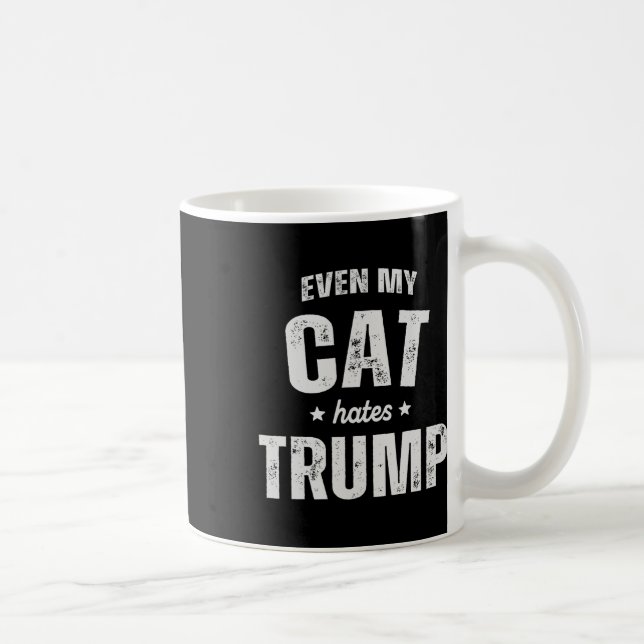 Till och med min katt Hates Trump mot president Do Kaffemugg (Höger)