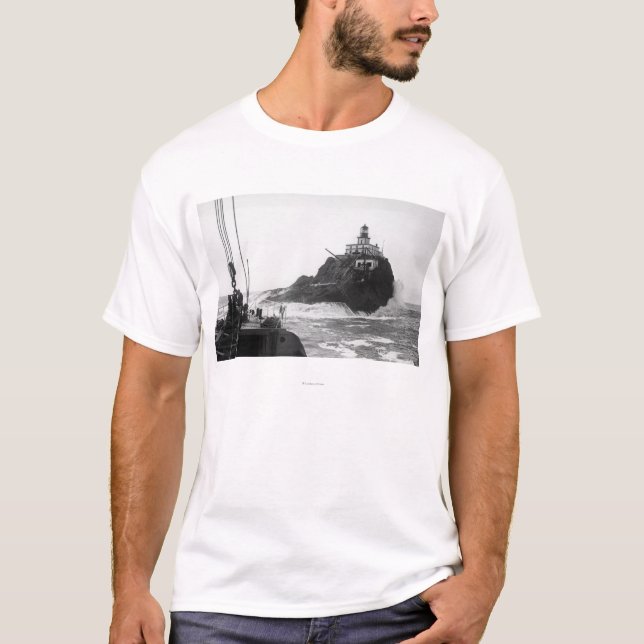 Tillamook Oregon fyr från frakten Photograp Tee (Framsida)