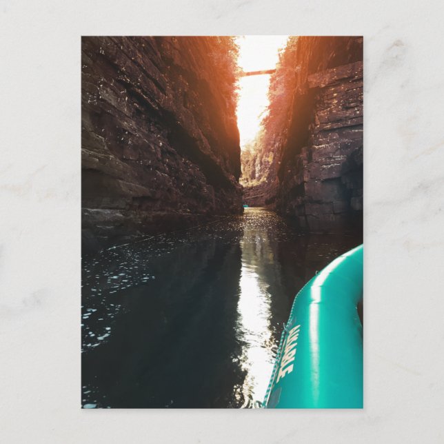 Tillåtlig chasm-formning vykort (Framsida)