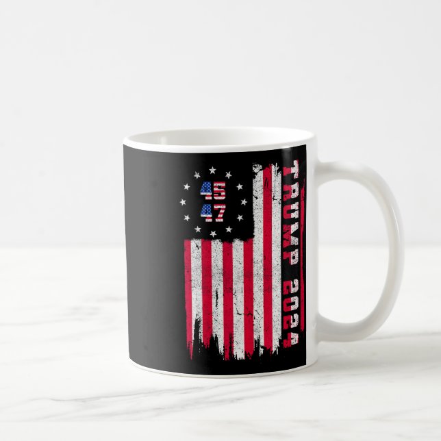 Tillbaka) 45 47 Trump 2024 American Flagga Kaffemugg (Höger)