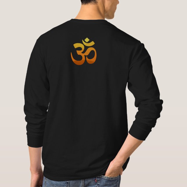 Tillbaka Design Om Mantra Symbol Yoga Manar Långär T Shirt (Baksida)