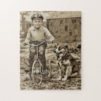 Tillbaka I Dagen Pojke på Cykel Med Hund Pussel