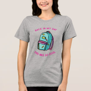 Tillbaka i ryggsäck på min dag t shirt