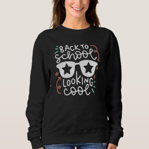 Tillbaka till skolan Ser cool ut Tillbaka till sko T Shirt