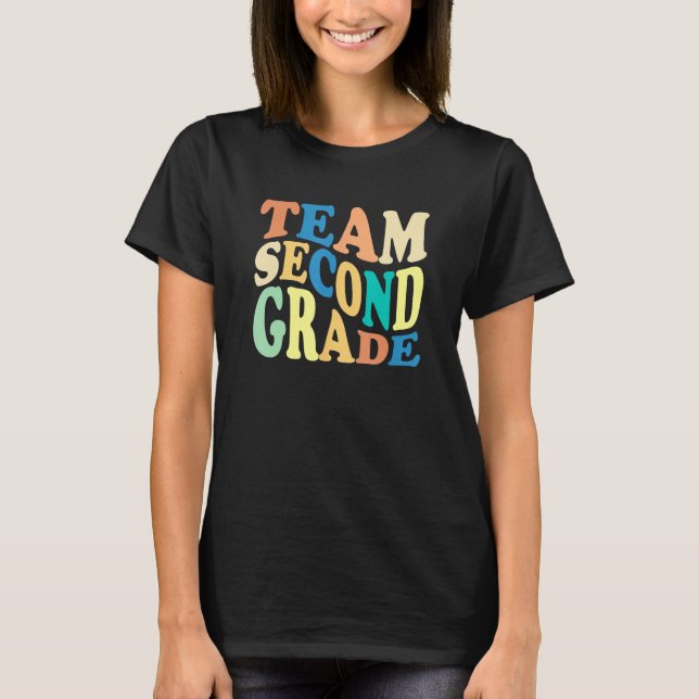 Tillbaka till skolans team andra klass 2:a klass l t shirt (Framsida)