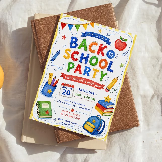 Tillbaka till skolparty  inbjudningar (Skapare uppladdad)