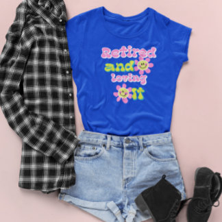 Tillbakadragande och renovering t shirt