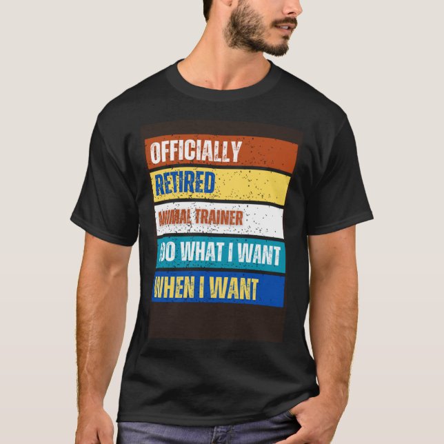 Tillbakadraget djur Pension Retrött på djur T Shirt (Framsida)