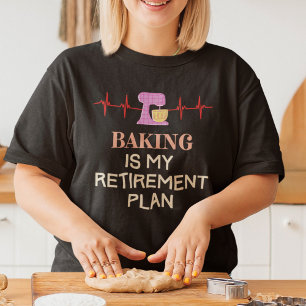 Tillbakadragna och bakbundna t shirt