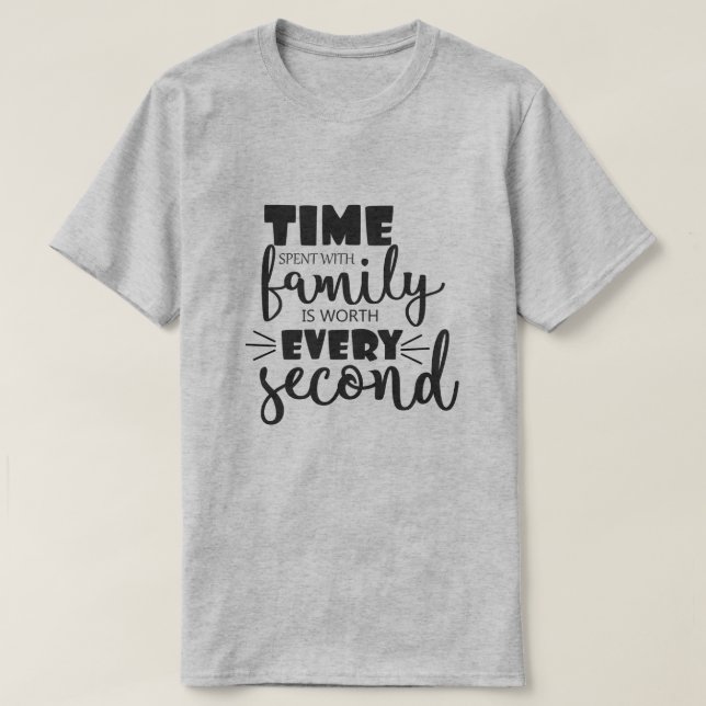 Tillbringad tid med familjen - familjeåterförening t shirt (Design framsida)