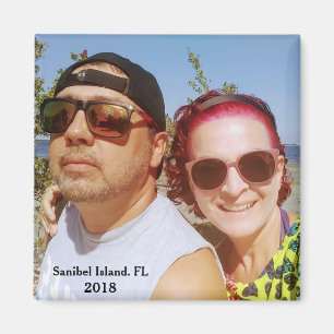Tillfoga DIN bild reser den gulliga destinationen Magnet