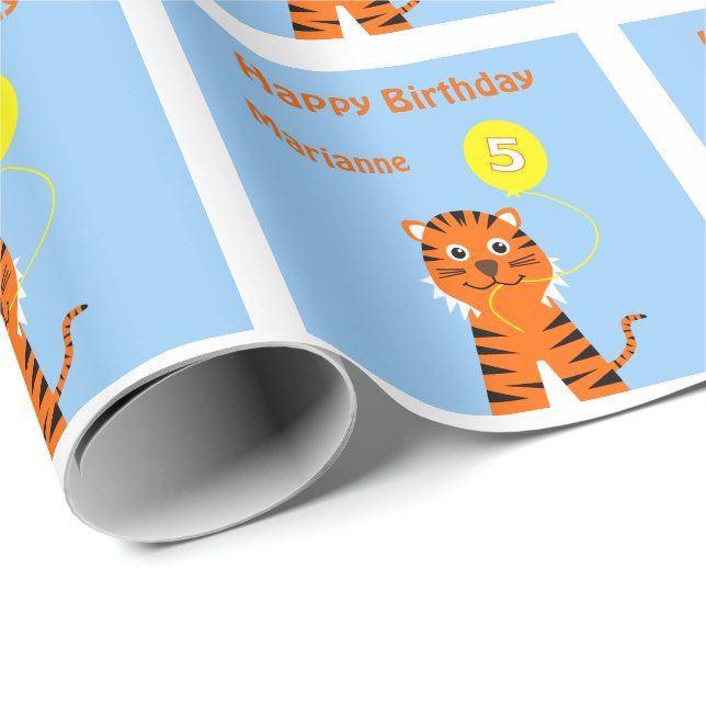 Tillfoga för födelsedaggult för den kända tigern presentpapper (Rullad Hörn)