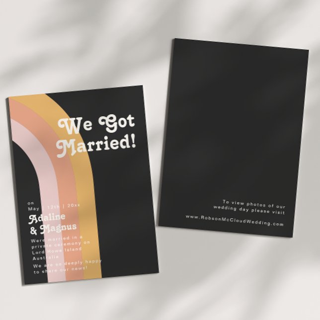 Tillkännagivande om Mörk av modern retro-regnbåge (Skapare uppladdad)