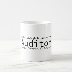 Tillräckligt skicklig för att bli en revisor. kaffemugg